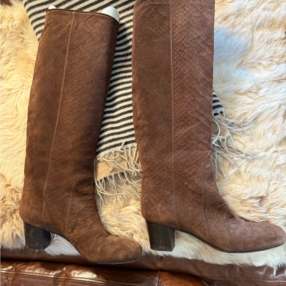 Veto Cuoio Suede Boots